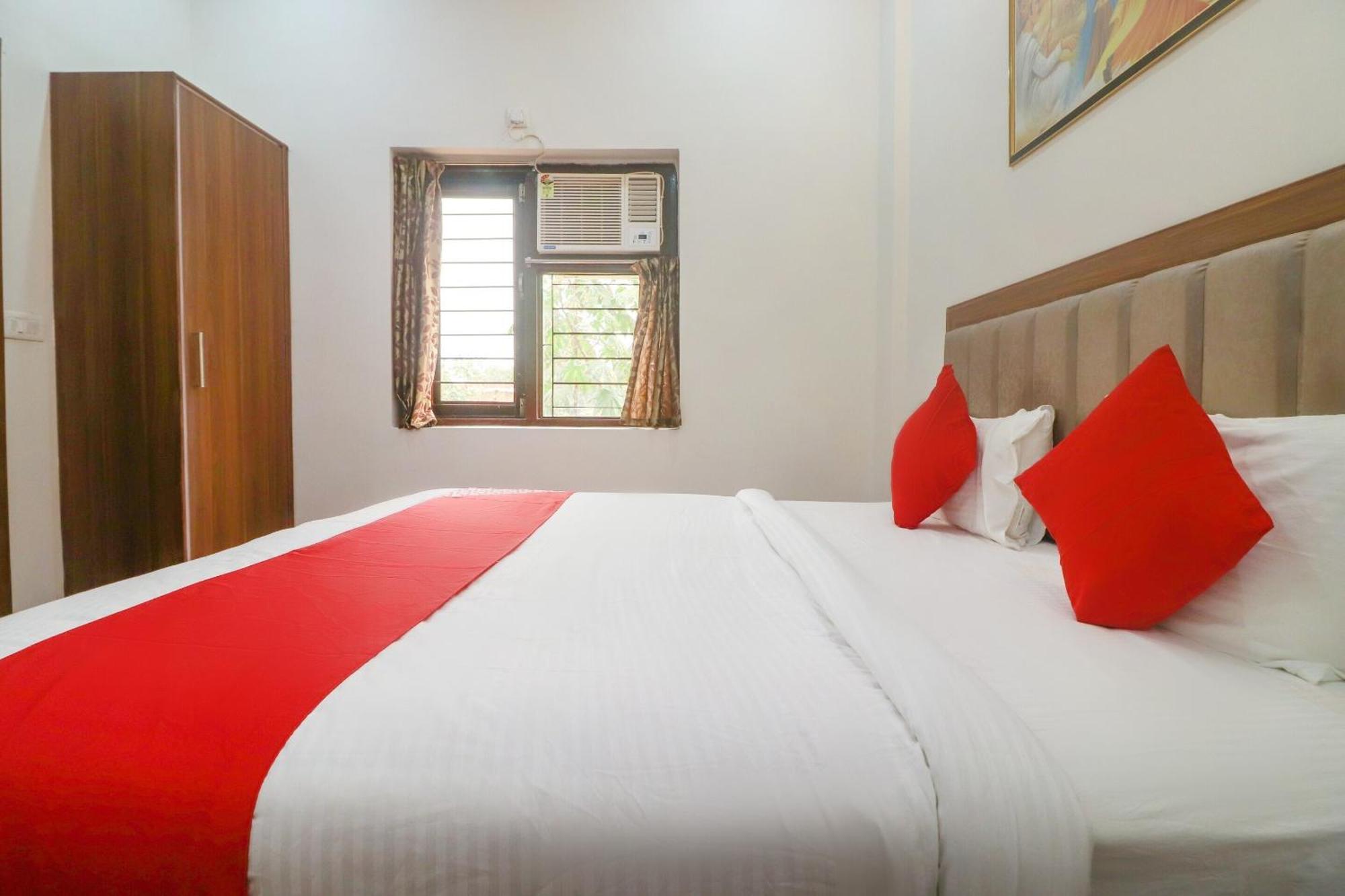 Hotel O Taj Classic Tājganj Kültér fotó