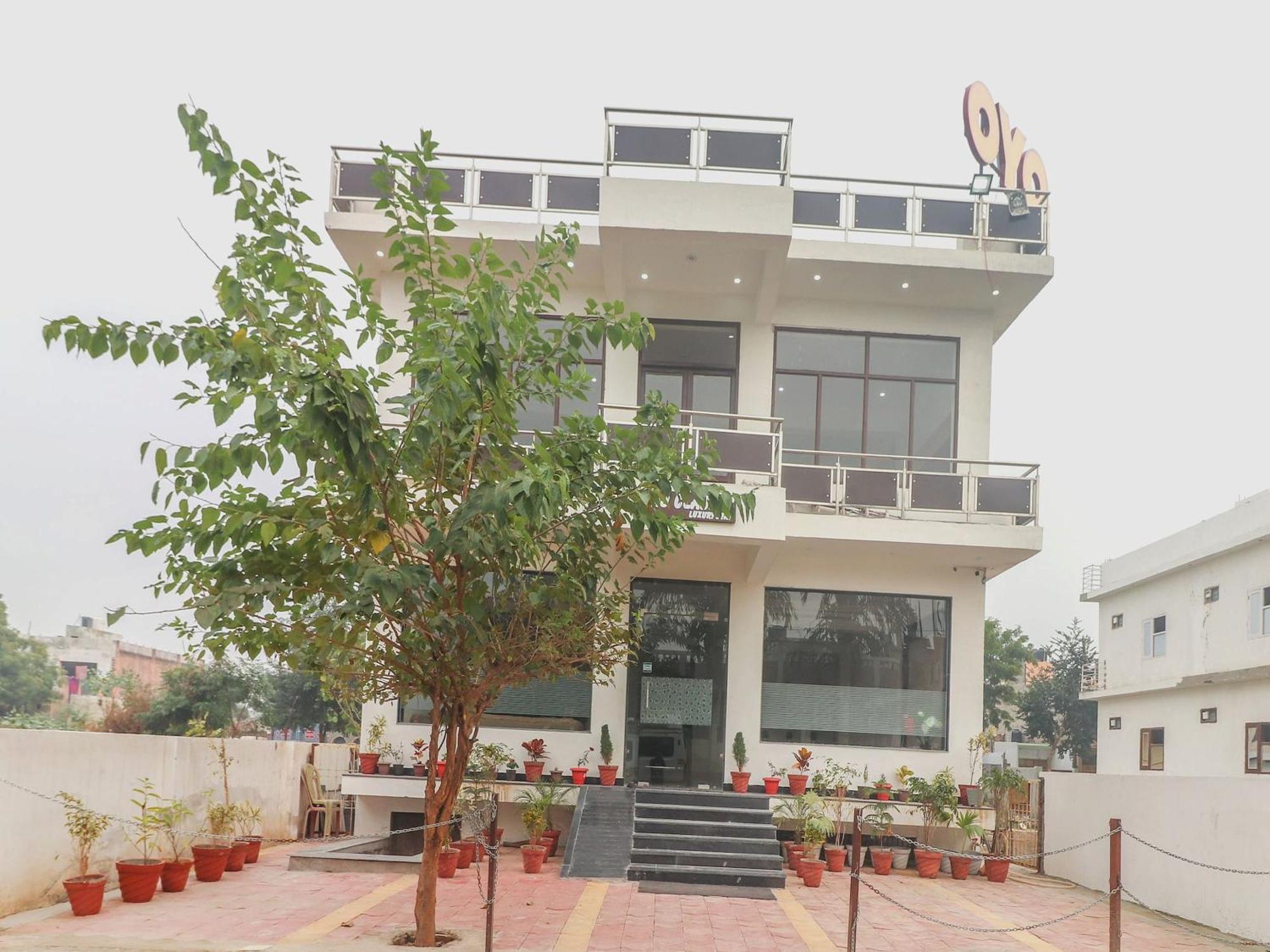 Hotel O Taj Classic Tājganj Kültér fotó